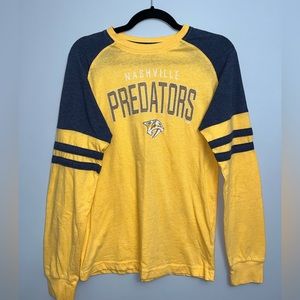 NHL Nashville Predators Women’s small Long Sleeve T-shirt